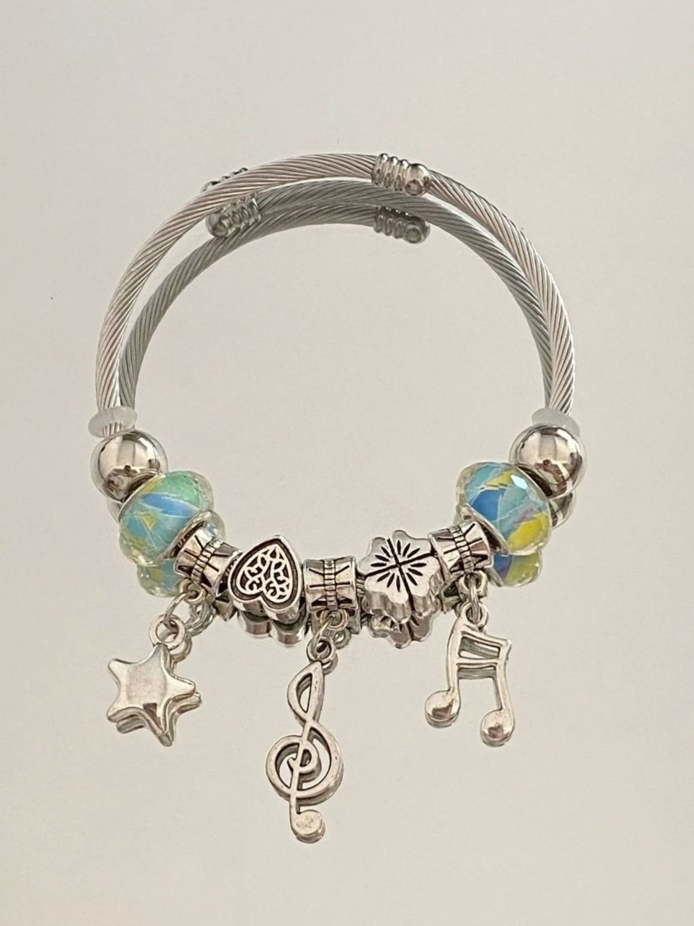 Source Unknown Silver-Tone Charm Bracelet with Blue and Yellow Glass Beads